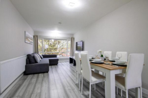Stylish 2BR Retreat - Near Station, Free Parking